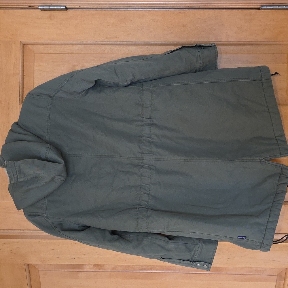 Olive Green Hooded Patagonia Coat - Picture 6 of 6